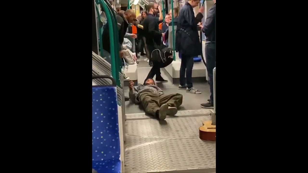 Élet a 4-6-os villamoson