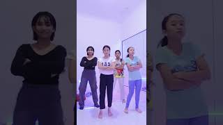 tik tok dance viral challenge #dancevideo #tiktokvideo #shorts #viralvideo #youtubeshorts #short