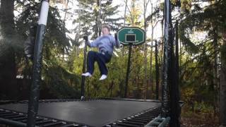 HOW TO BACK TUCK TO KICK OUT AND LAND!!!!