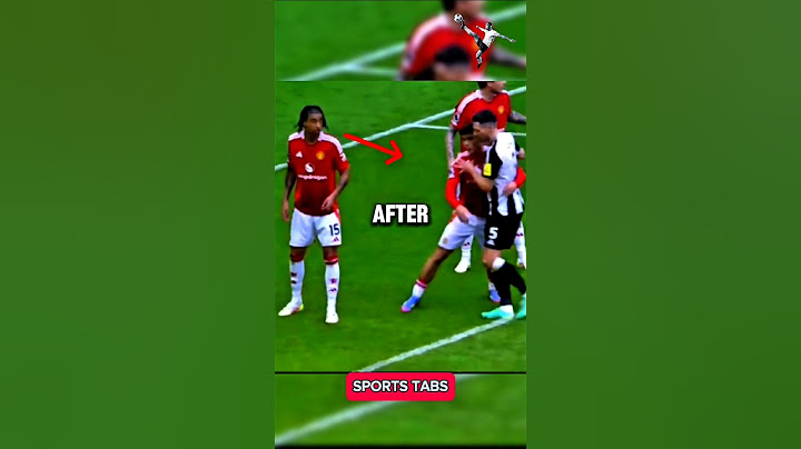Leny yoro Defending Harry Amass #manchesterunited
