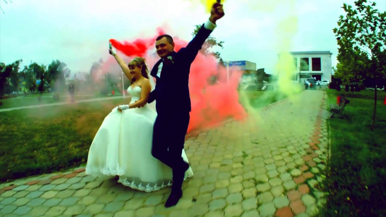 Песня женюсь видео. Прикольный свадебный клип. Свадьба Эльдара Лебедева. Я революция свадьба клип.