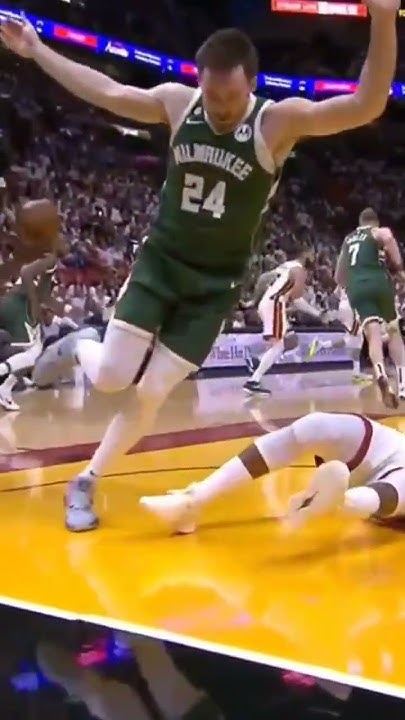 [花邊] 兩年前的今天Jimmy Butler56分