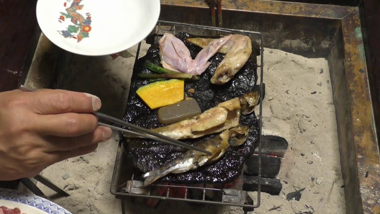 ヤマメの醬油干し 石焼 Stone Cooked Youtube ヤマメの醬油干し 石焼 Stone Cooked Youtube