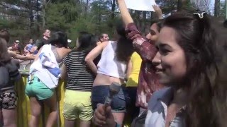 2016 Boston Marathon from Wellesley College Scream Tunnel