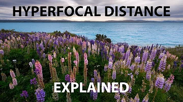 How do you calculate hyperfocal distance?