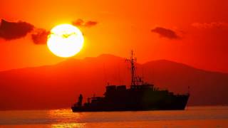 JMSDF 掃海艇 のとじま(MSC-682)夕日@DMC-GH3