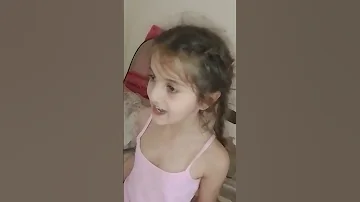 اختك لما تيجي تصحيك 