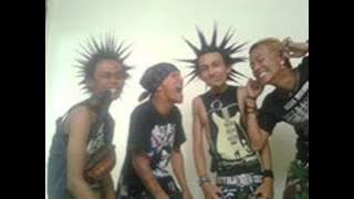 BOTOEL KOSOENK-STREET PUNK