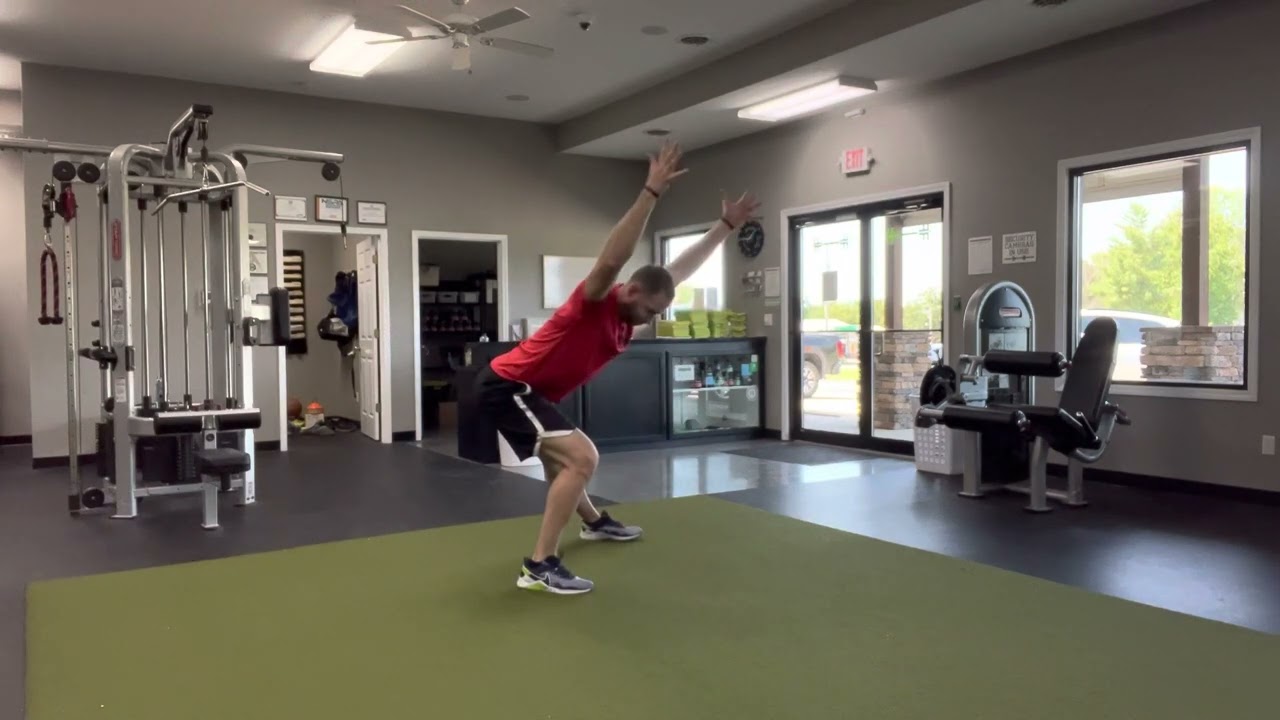 Alternating Lateral Lunge w/ Overhead Reach