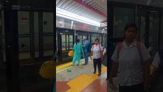 Kolkata Metro Worlds Largest Walks India Walking Tour Metro Railway