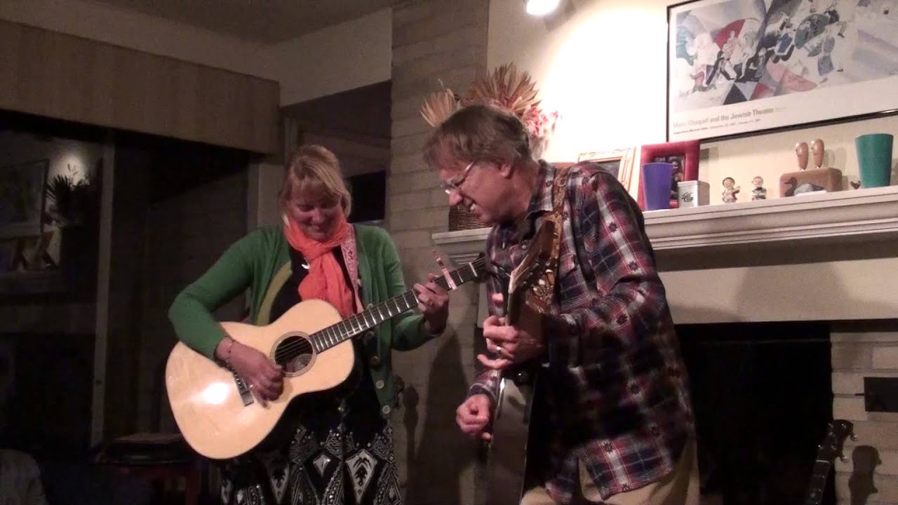 Jeni and Billy Sing Jewell Valley Blues - YouTube