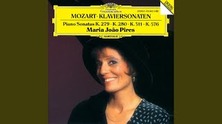 Video thumbnail of "Maria João Pires - Mozart: Piano Sonata No. 1 in C Major, K. 279 - I. Allegro"