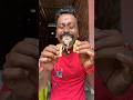 Ông nội tội nghiệp bẻ thanh SOCOLA siêu cute 🍫😱♥️👴 #shorts #cute