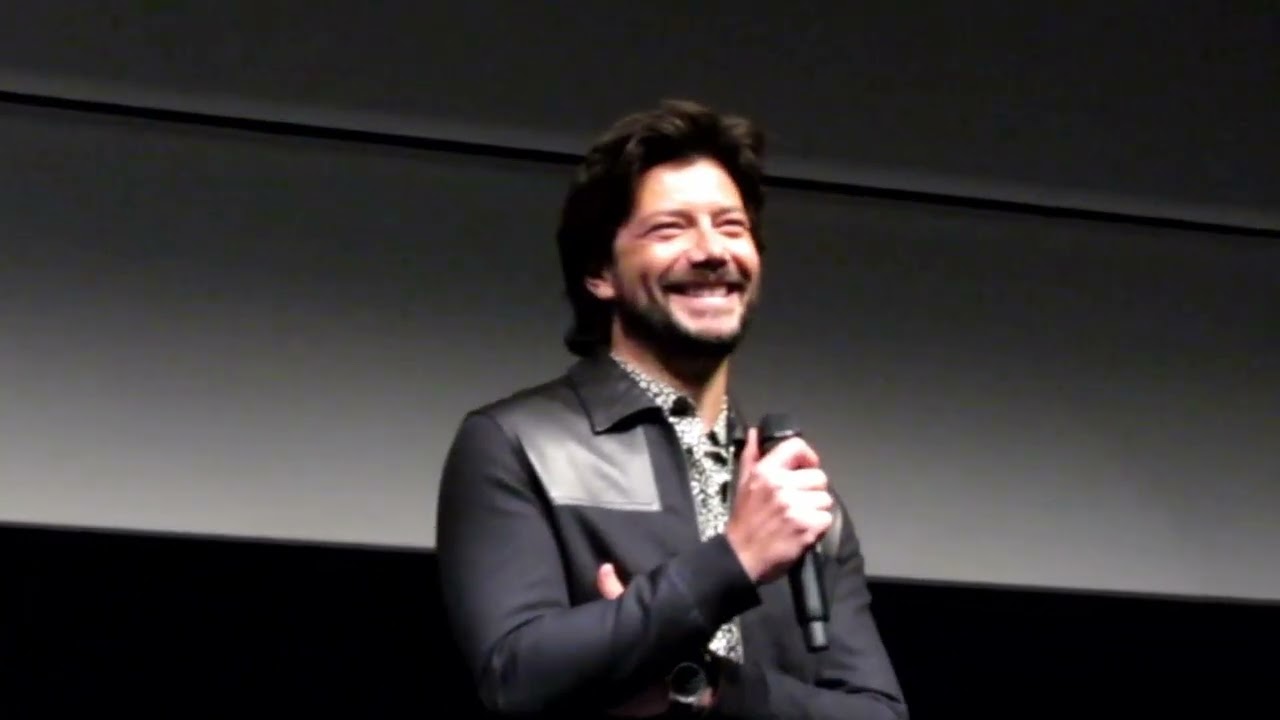 Álvaro Morte (El Profesor) and Jorge Dorado singing at BIFFF 2023