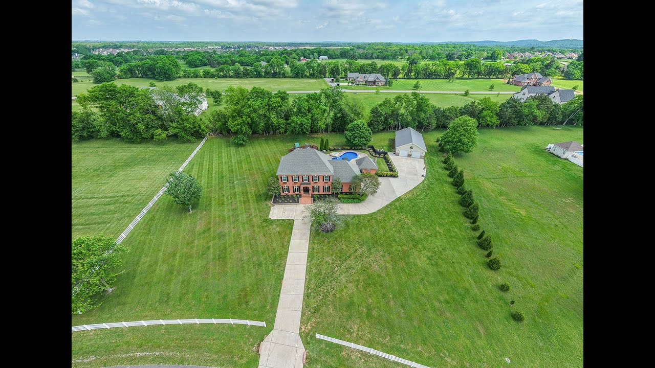 107 Churchill Farms Dr, Murfreesboro, TN