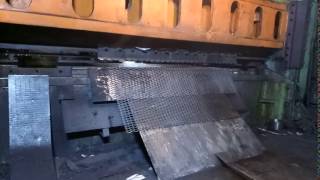 HEXAGONAL EXPANDED METAL