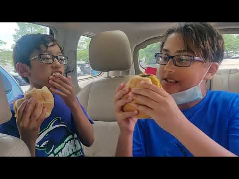 Mr Beast Burger review. #mrbeastburger  #chrisstyle #dreamburger