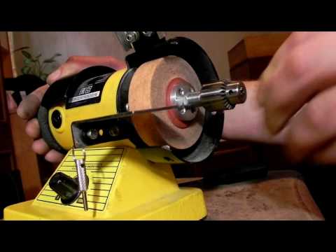 Обзор и доработка мини заточного станка Кёлнер