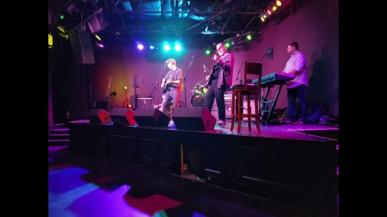 Face In The Wind Open Mic At Vibe Annapolis Maryland A Growing face-in-the-wind-open-mic-at-vibe-annapolis-maryland-a-growing