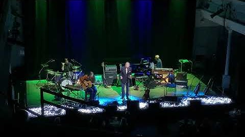 EMPTY - DEL AMITRI LIVE AT THE QUEENS HALL IN EDINBURGH - 26/08/21