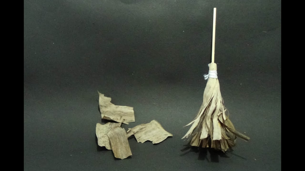 How to Make a Broom from Dried Banana Leaf YouTube