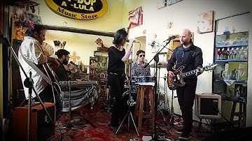 RADIO SONG   Two Way Analog