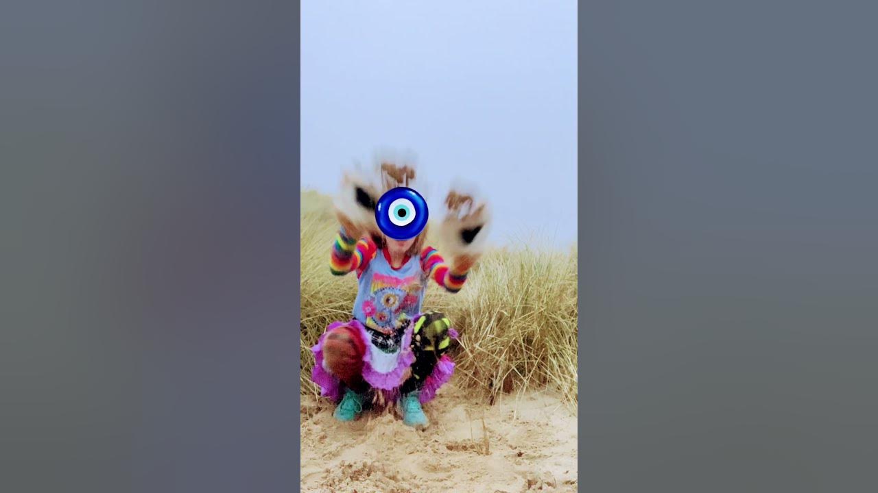 There is a cat in the sand dunes ! #music #song #antizoo #theriantropy #quadrobics #stoptherianhate