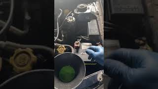 Subaru Outback bleeding the air bubbles out of coolant system
