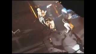 Video thumbnail of "Red Hot Chili Peppers - Fox On The Run (Sweet) + This Is The Place [Live, Rome - Italy, 2003]"