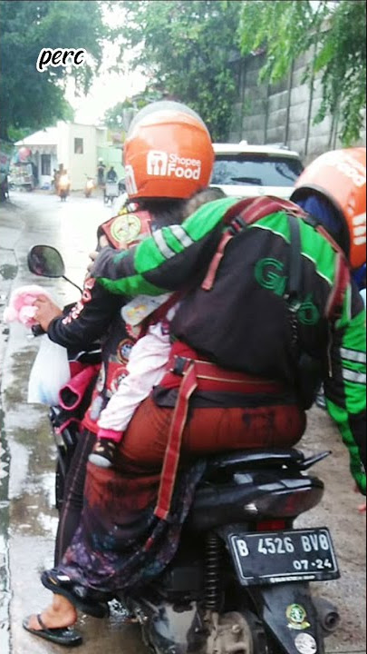 Mengharukan !! Kisah Ojol wanita yang bawa anak nya nge bid 😢😢😢 #shorts #viral #ojol
