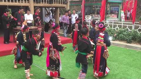 múa rùa dân tộc giao