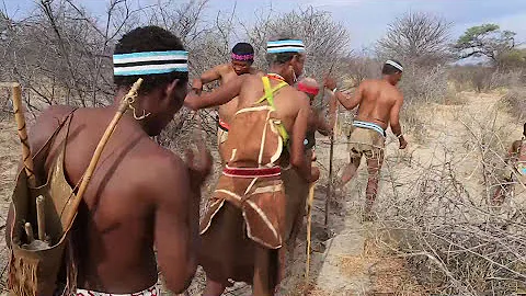 Get Real Africa - Walking with Bushmen