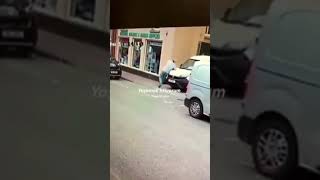 Dayıya Araba Çarptı