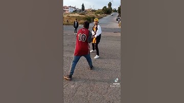 💪🏽 the best street fights best knockout 🤭 #shorts