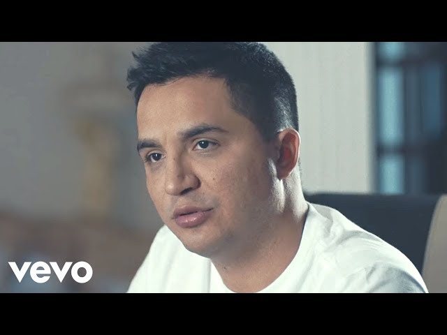 La Arrolladora Banda el Limón de René Camacho - Me Va A Pesar