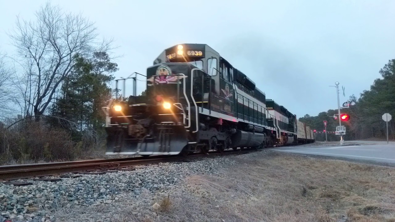 ACWR 100-16 southbound outside Troy NC - YouTube