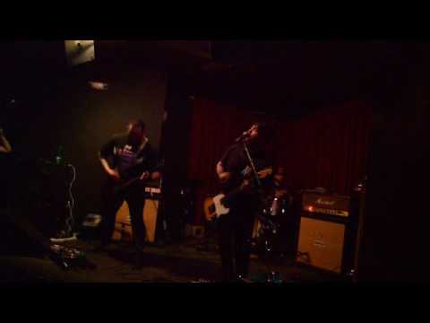 Sparrows at O'Brien's on 4/10/17 - YouTube