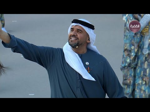 لوحة فنية وطنية بأداء الفنان حسين الجسمي في مسيرة الاتحاد
