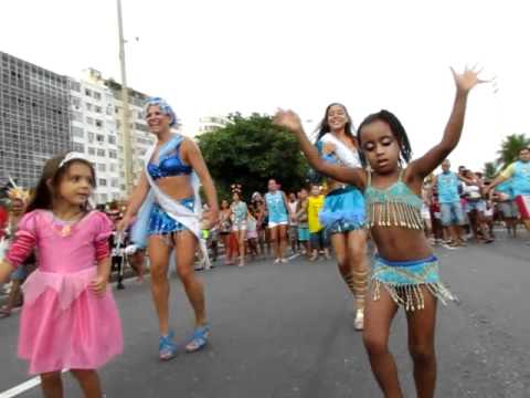 Tiny Brazillian Samba Girl