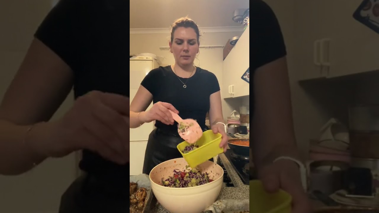 Pt.1 These worked out to R30-40 per meal mealprep... #Shorts #kiaradewrance