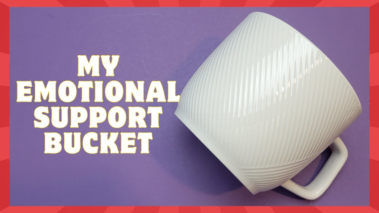 This 32oz Mug Ended My Dainty Cup Era—It’s for Coffee, Cereal, Ice Cream & Emotional Support