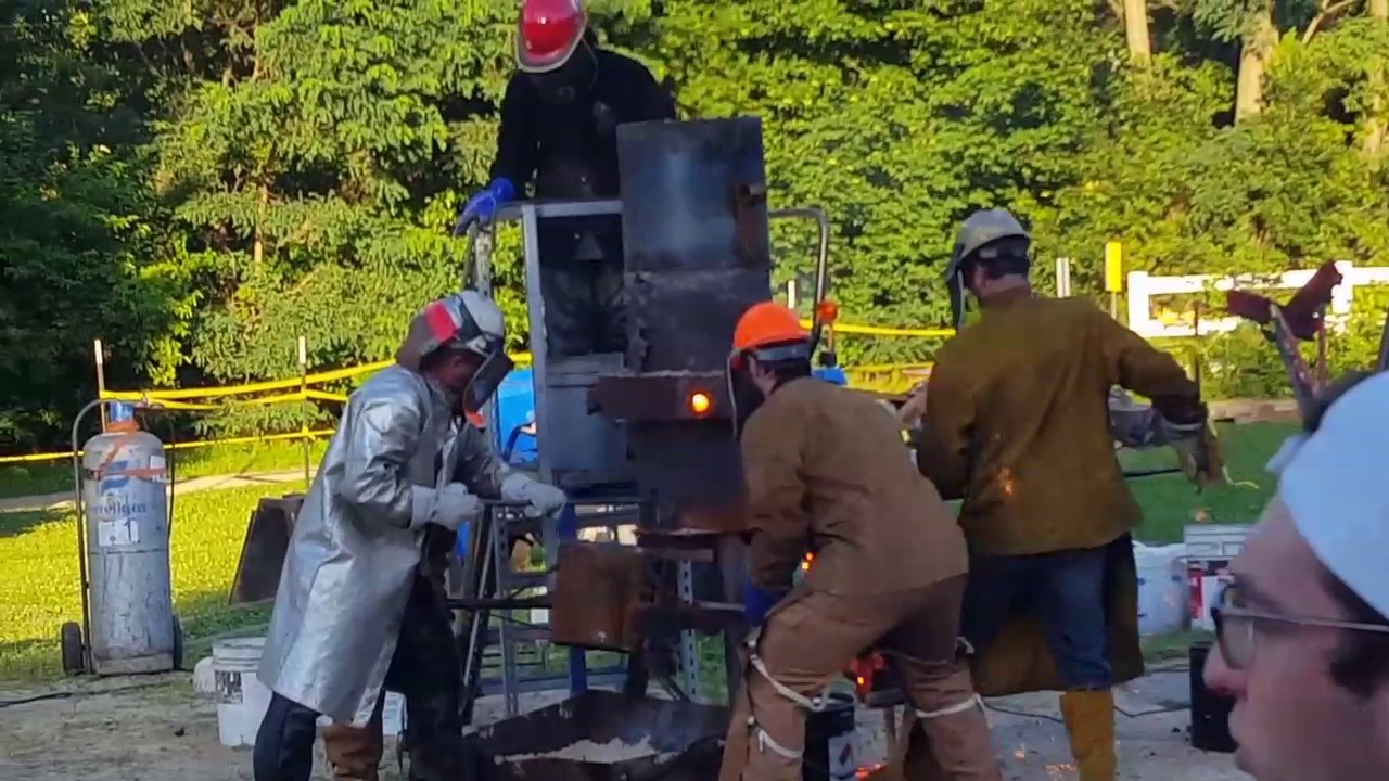 Midwest Fire Fest Iron pour 2017