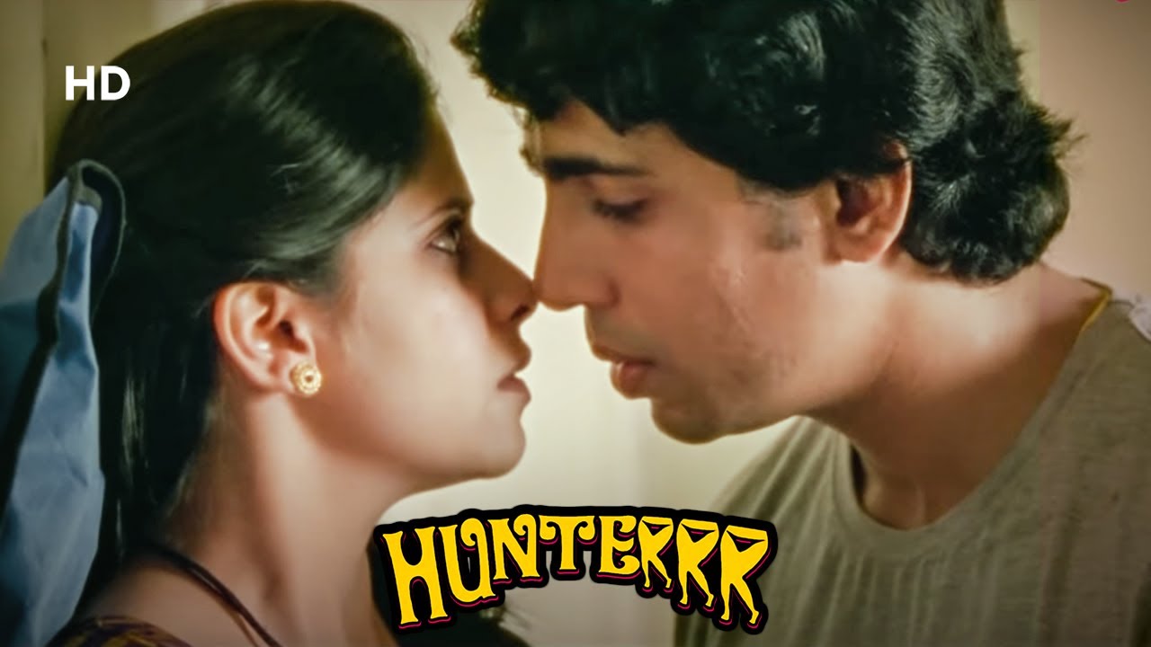 Download दिल पर तिल है क्या ? | Hunterrr - Romantic Scene | Gulshan Devaiah - Radhika Apte - Sai Tamhankar