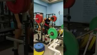 Video Thumbnail for Squat raw max