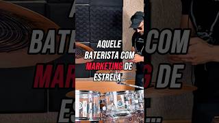 Aquele baterista com marketing de estrela, mas com groove de iniciante