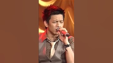 IWAN FALS FEAT ARIEL IJINKAN AKU MENYAYANGIMU #konsernoah #konser #arielnoahterbaru #noah #iwanfals