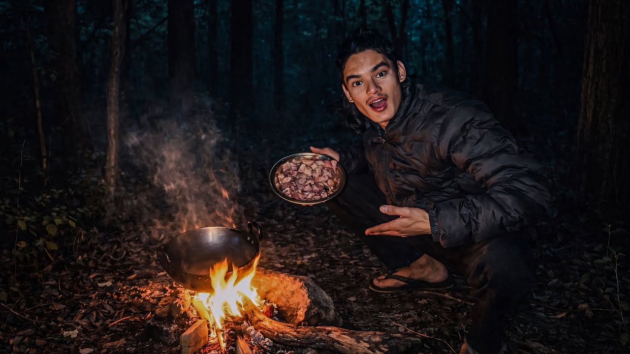 We Spent a Night in the Jungle Eating Only meat🍖|| हामीले जंगलमा मासु मात्र खाएर रात बितायौं !