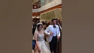 فرح حودة بندق رقصة مع عروستة 