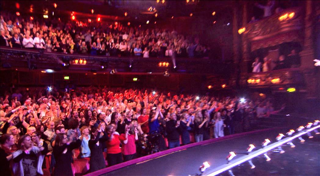http://itv.com/password-reset Neil Diamond: One Night Only | ITV