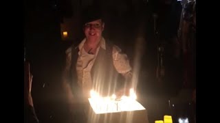 Marilyn Manson blows out candles on the cake at the birthday party (05/01/2018) chords